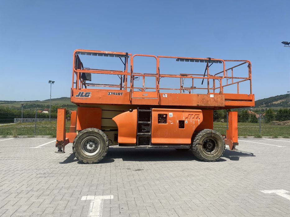 De vanzare sau da inchiriat nacela tip foarfeca 4x4