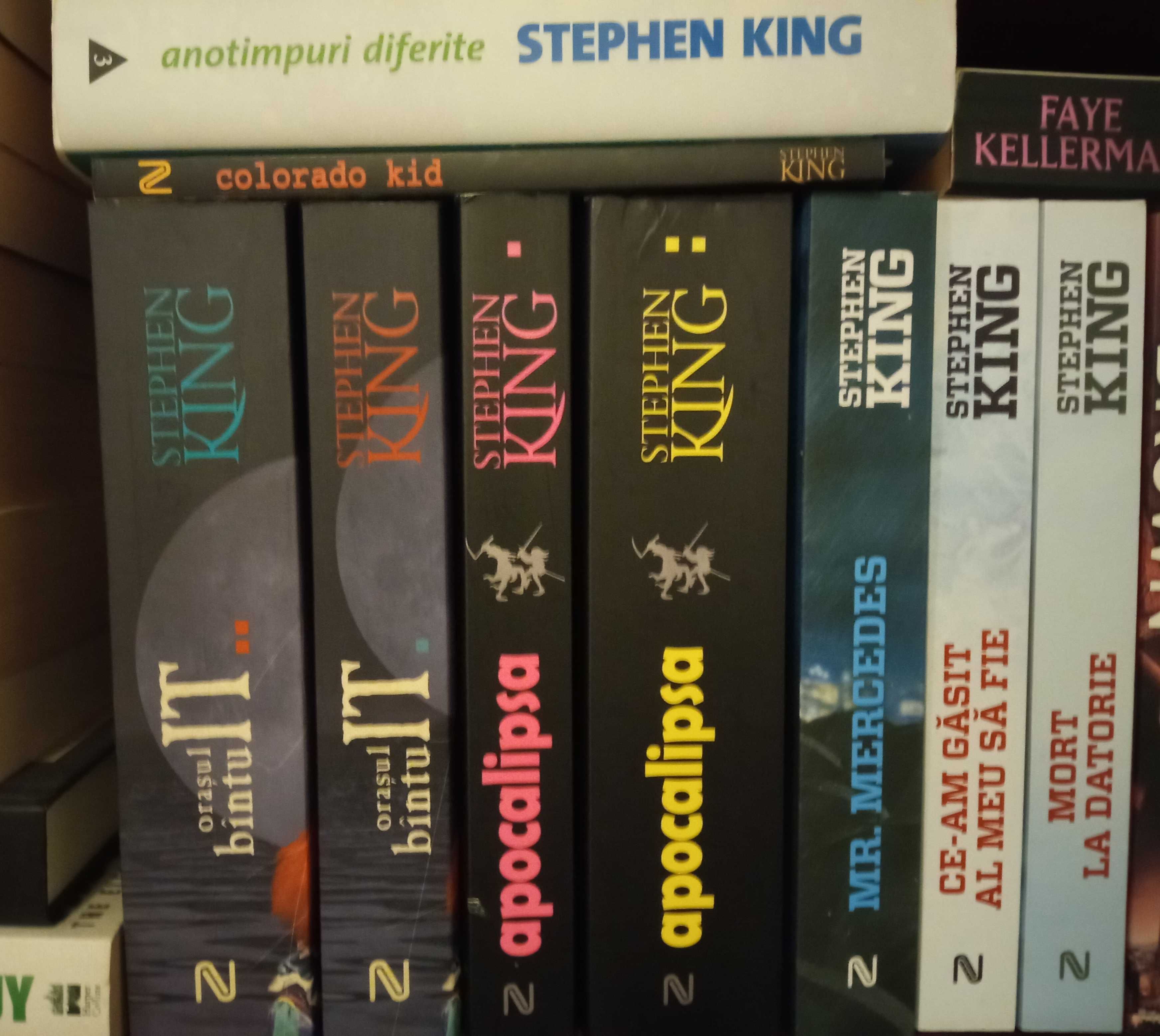 Vand carti romana, engleza Stephen King, Jo Nesbo,Barclay, Koontz etc