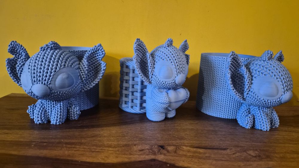 3D поставка за моливи и четки