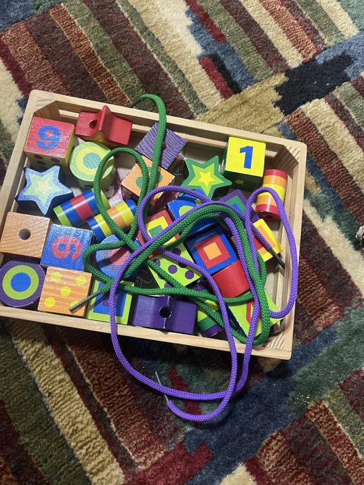 Jucarii 3+ in stare buna