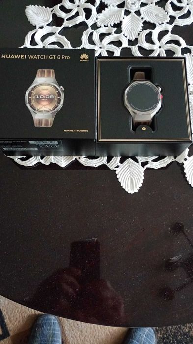 Smart watch Huawei GT 6 Pro nou, digilat, in cutie, nedesfacut
