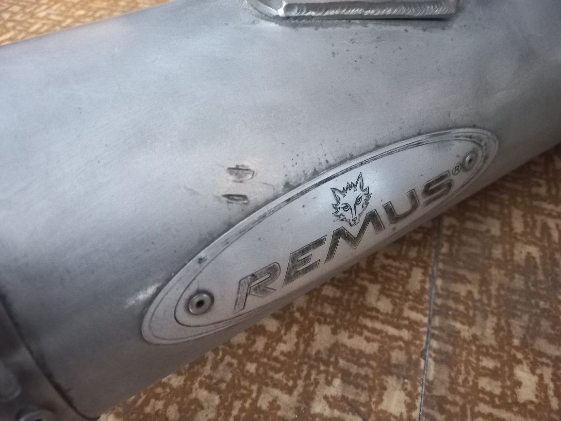Kawasaki ER6 N/F Ауспух Remus
