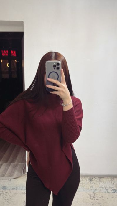 Продам кофту , абсолютно новую.