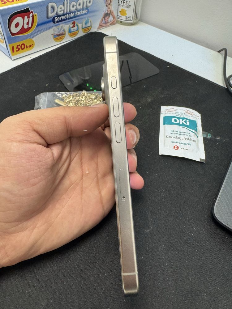 Iphone 16 Pro, 128gb, orice retea ca nou