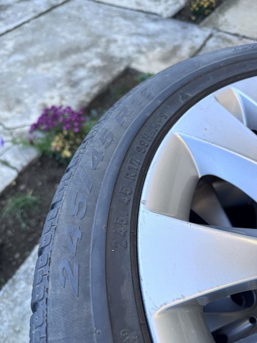 Jante BMW anvelope iarna 245/45/17