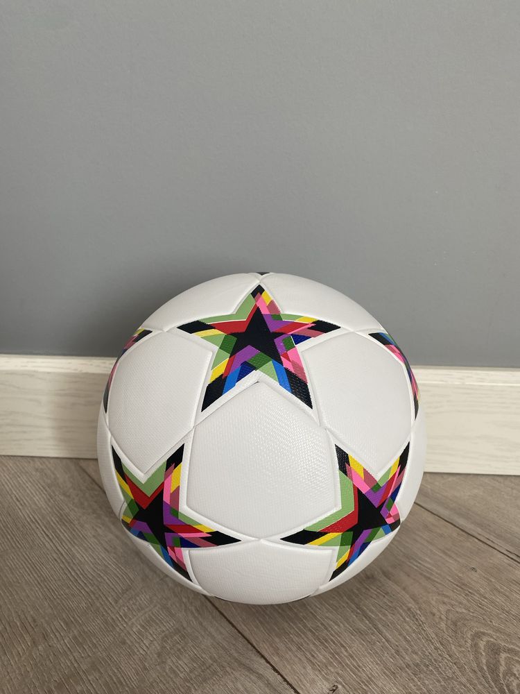Продам футбольные мячи с отличным качеством
