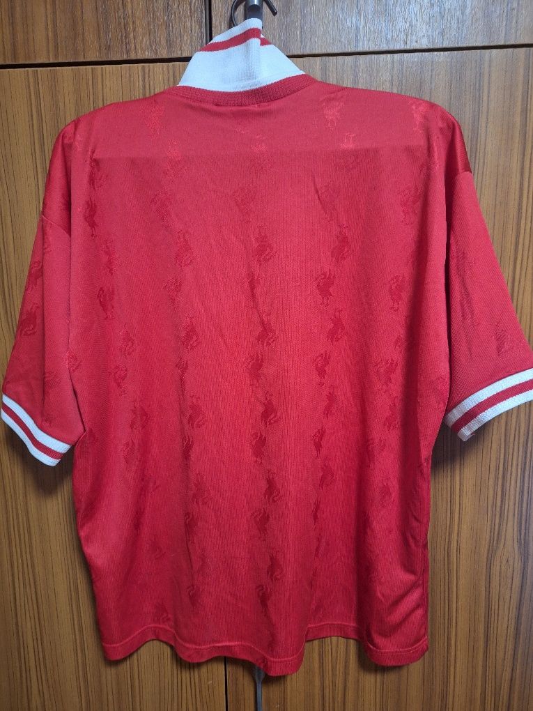 Тениска на Liverpool Ретро 1996/1998