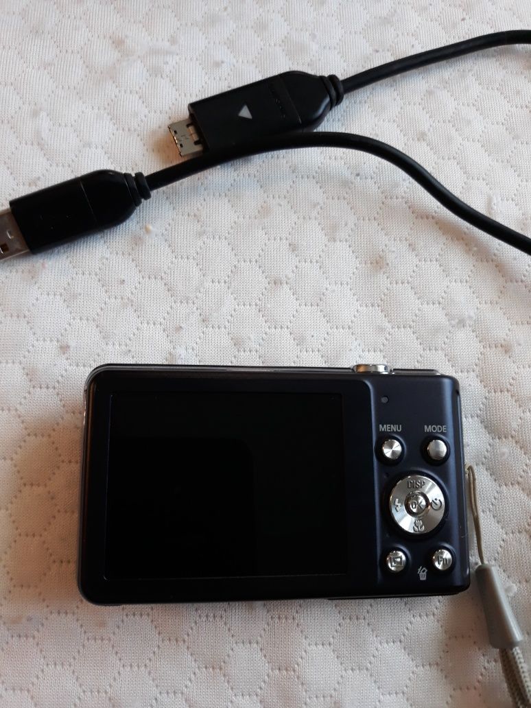 Aparat foto digital Samsung ST70 , negru