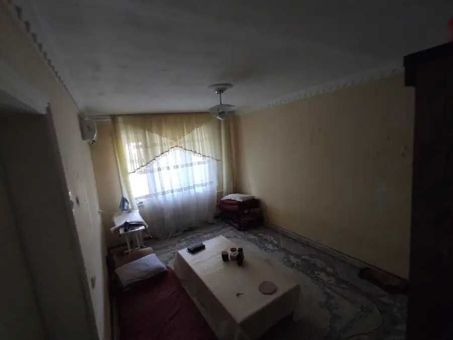 продажа Чиланзар 1 кв-л 1/2/4 балкон 1.5х3