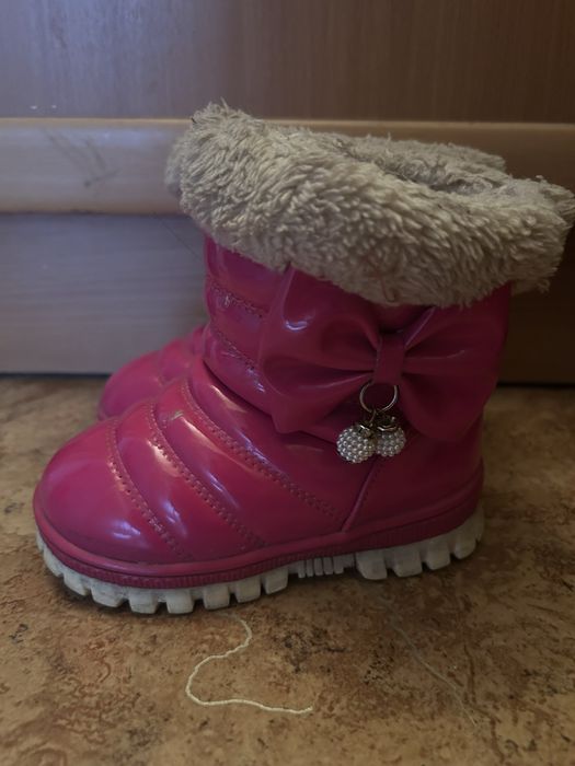 Зимние сапоги деткие
