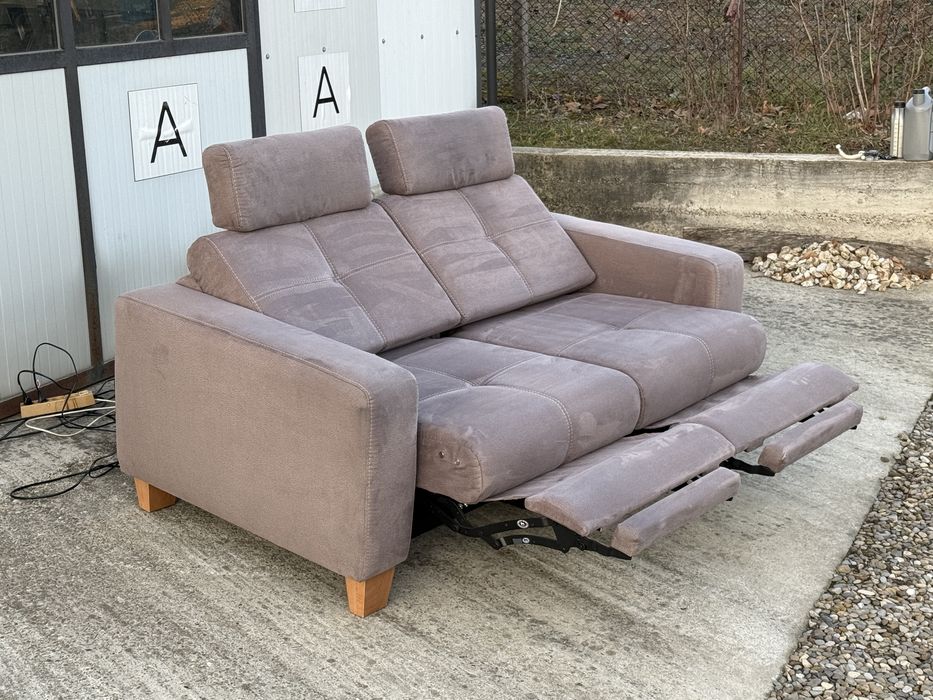 Canapea cu reglaj electric / import Germania / stare noua