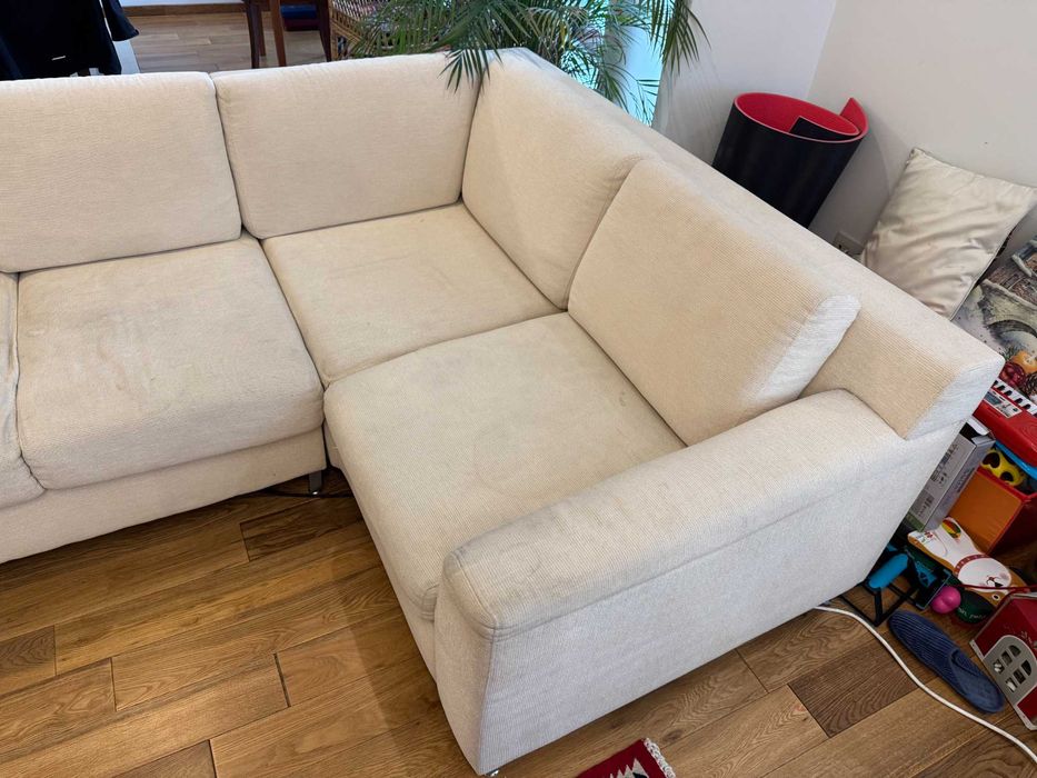 Ъглов Диван 2.20 м x 1.10 м, перяща дамаска, бежов