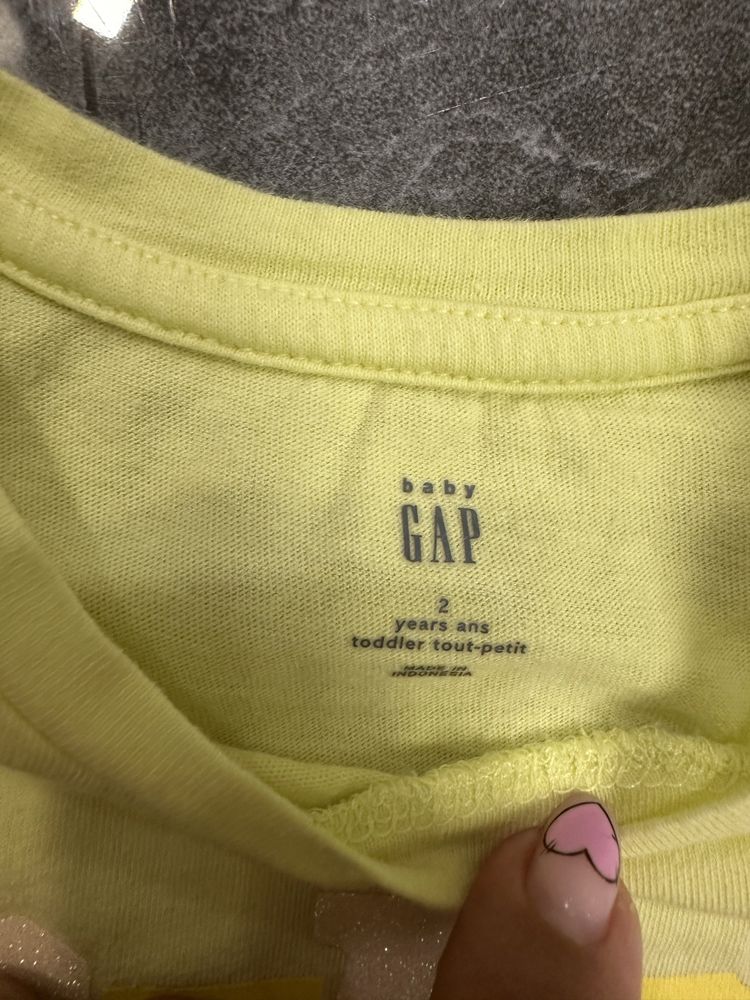 Детска тениска GAP, размер 2г.,момиче