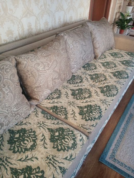 Диван продам в хорошем состоянии