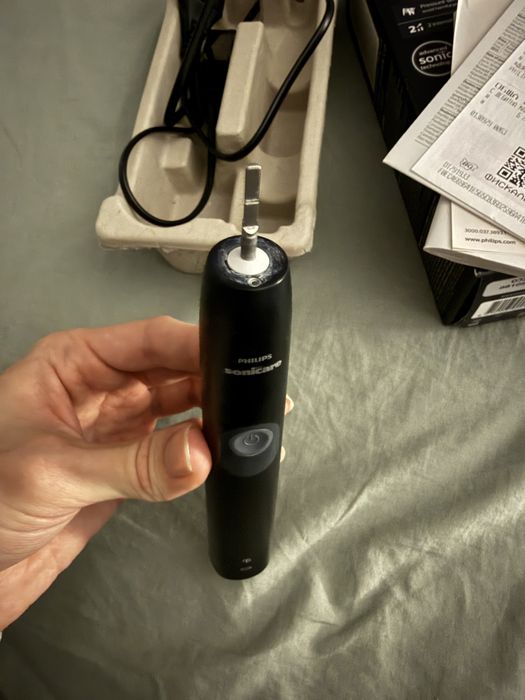 Philips Sonicare 4300 black