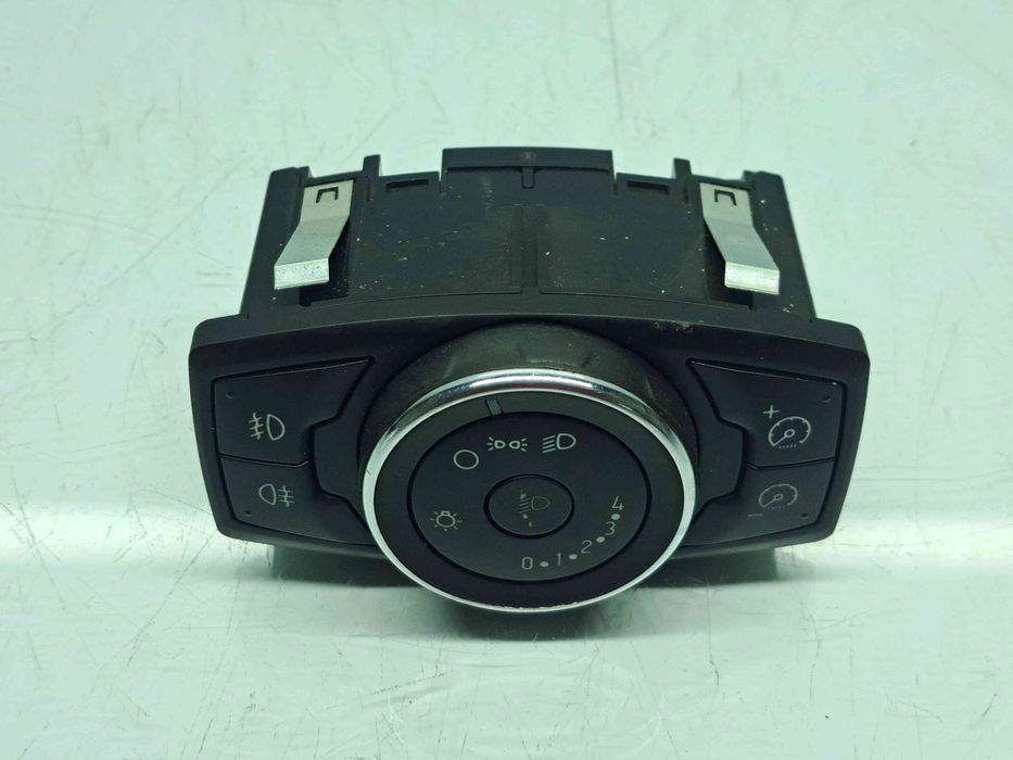 Bloc lumini Ford Focus 3 (CB8) [Fabr 2011-2015] 10093006