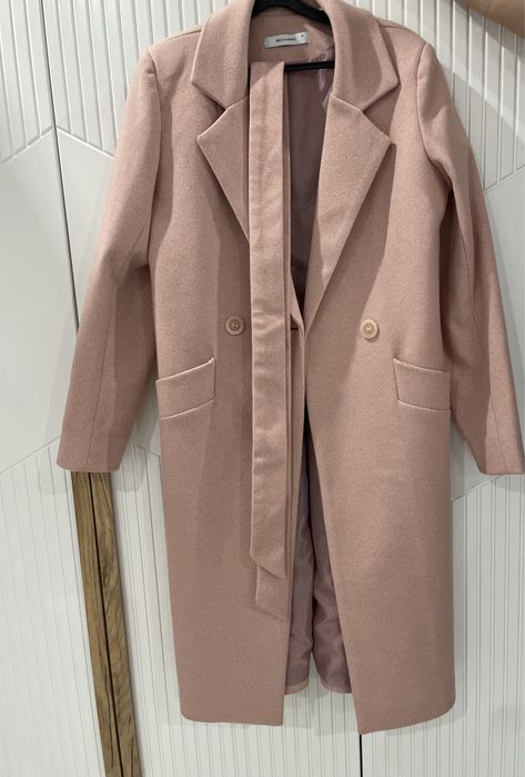 Продам пальто размер 44