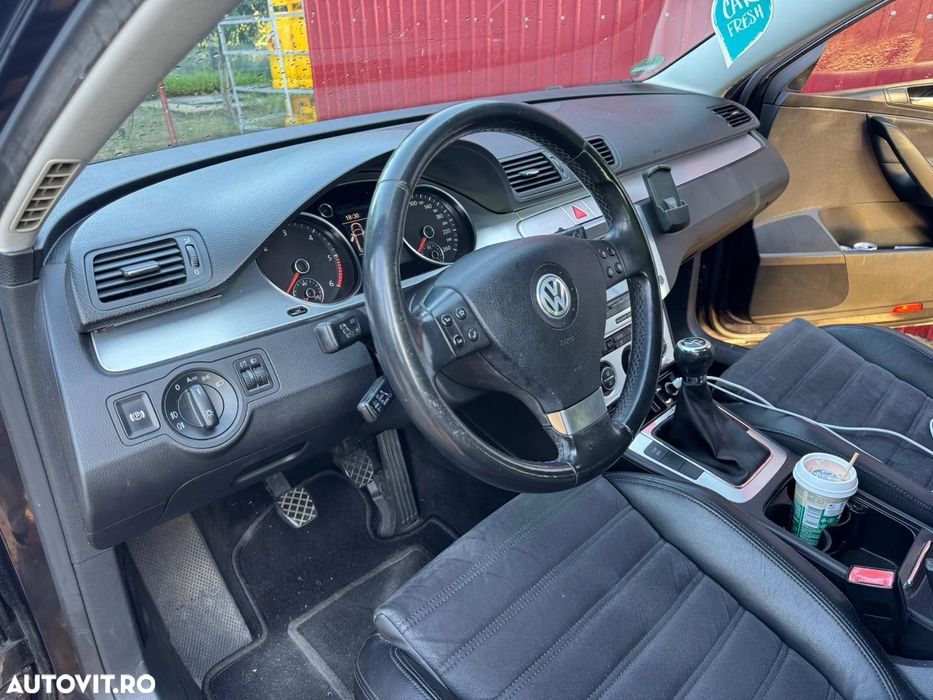 Volkswagen Passat Variant 2.0 TDI Highline 170CP