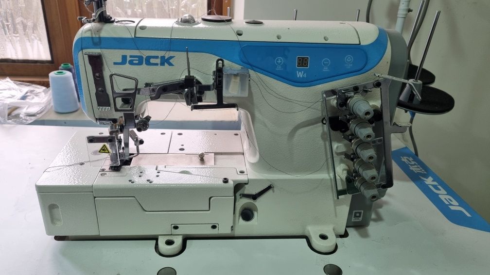 JACK reshma moshinasi Новый,  Янги