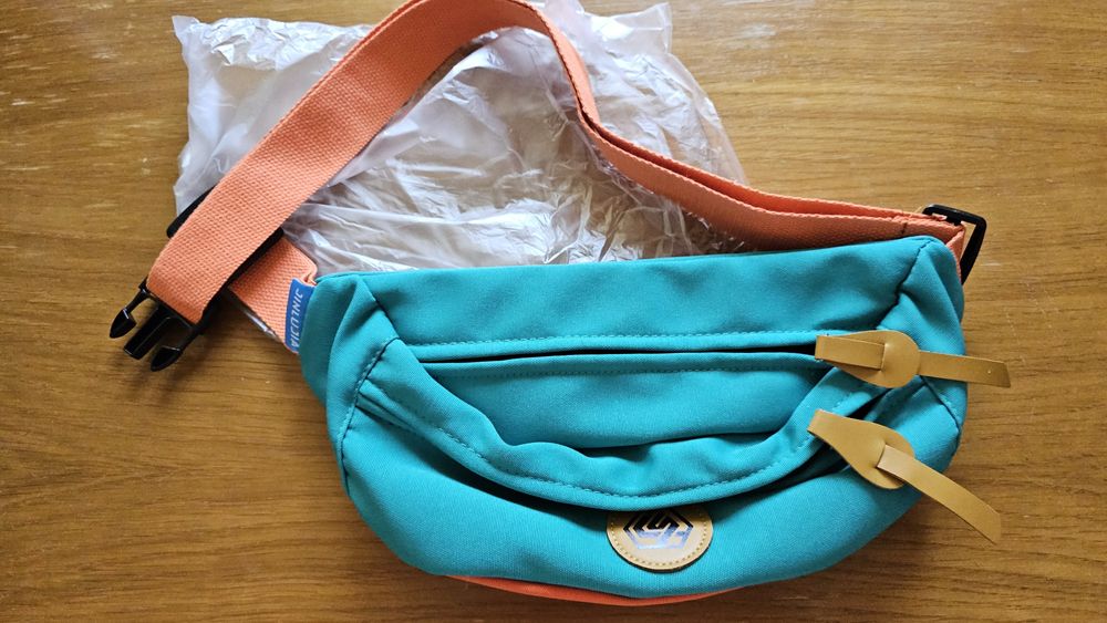 Borseta unisex incapatoare