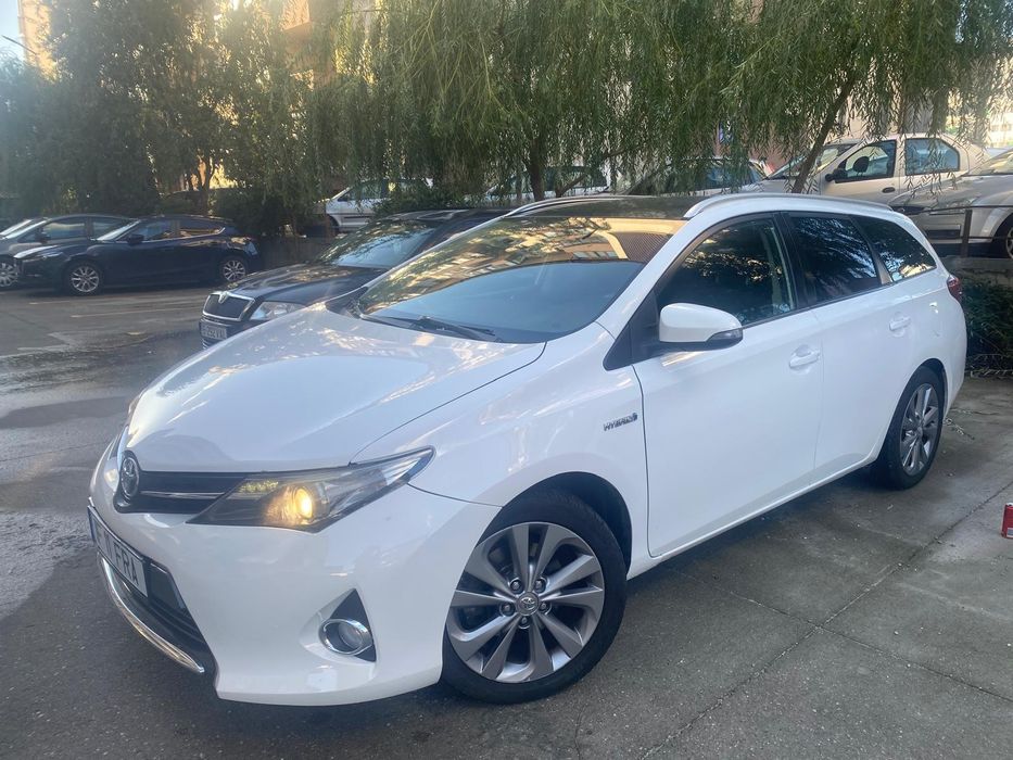 Vand Toyota Auris