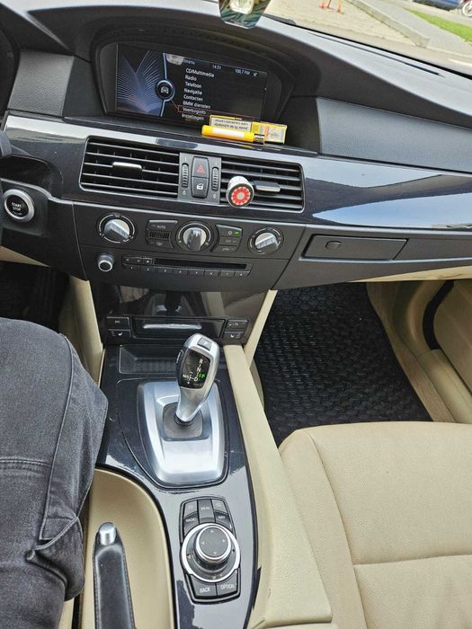 BMW seria 5, an 2010 .
