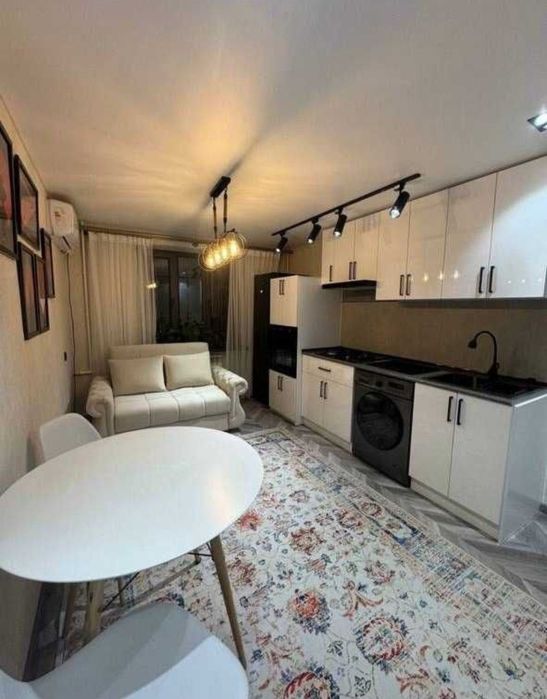 Метро Космонавтов Мирабад