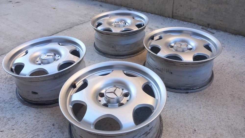 Продавам джанти за мерцедес W211