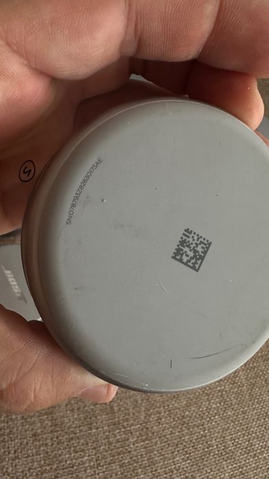 Vand dock Bose sleepbuds  pret 50 lei FIX