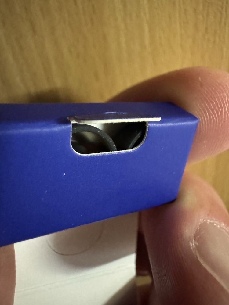 Steelseries Arctis gamebuds.