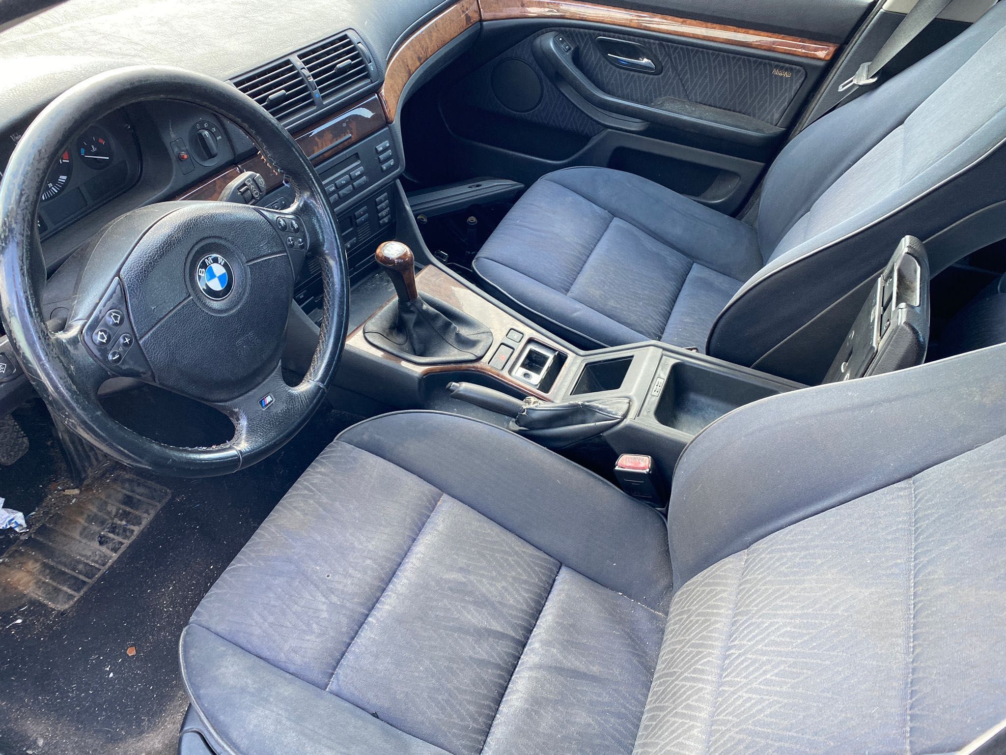 BMW 520 2.0  E39  НА ЧАСТИ