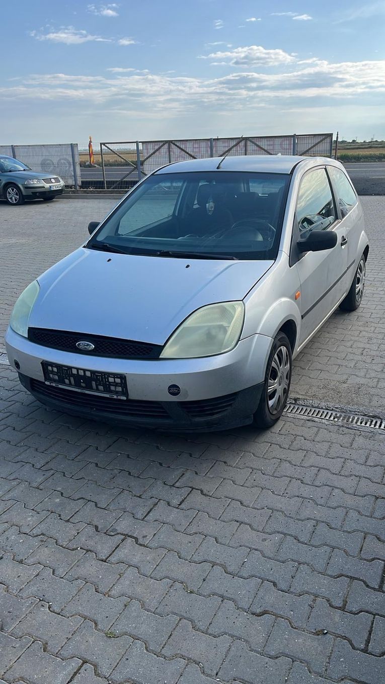 Dezmembram Ford Fiesta 1.4 Diesel din 2004