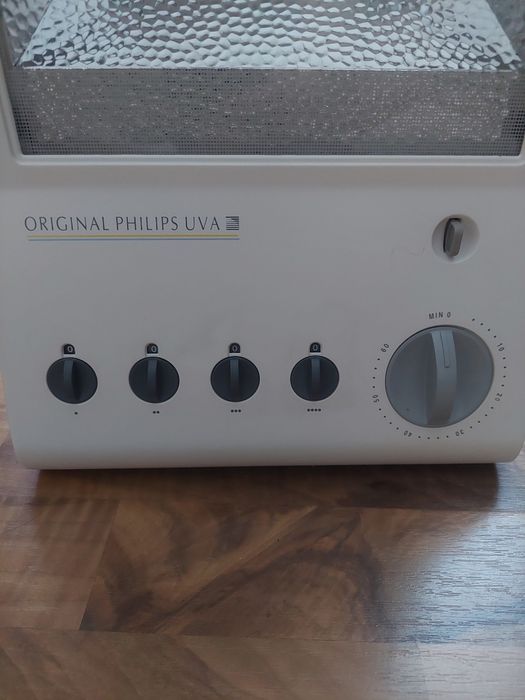 Solar facial sau medical cu lampa uv,marca Philips uva ,