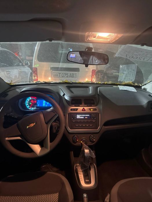 Bez probekt kobilt sotiladi