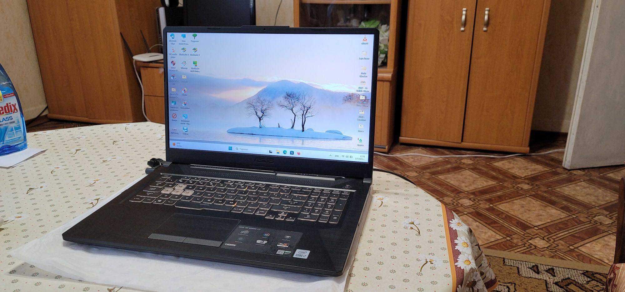 Лаптоп Asus Tuf Gaming F17