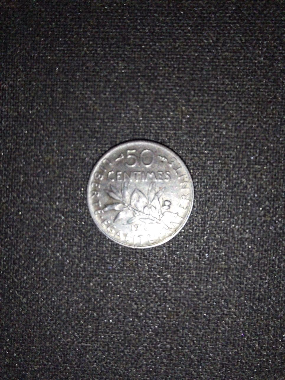 Vand 2 monede de argint 50 centime Franta 1892 , 1904 .