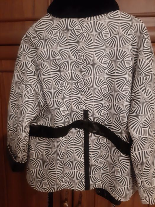 Продается куртка