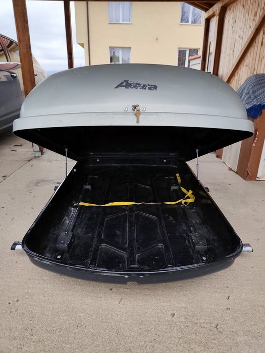 Багажник  пластмасов за кола