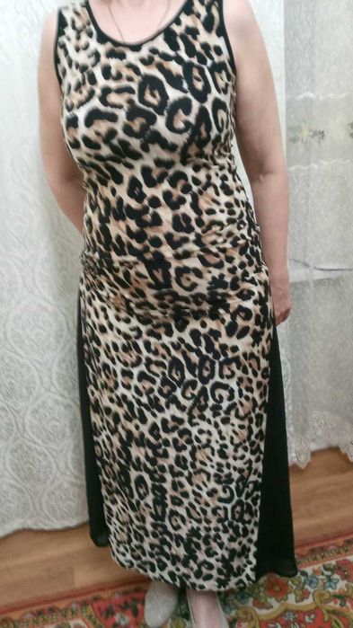 Платье вечернее стильное