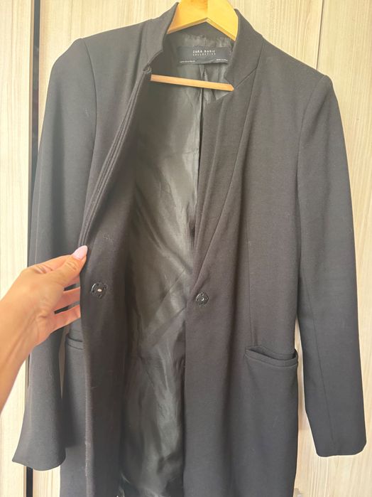 Черно дълго  сако Zara