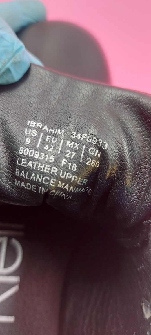 Calvin Klein номер 42 Оригинални мъжки обувки