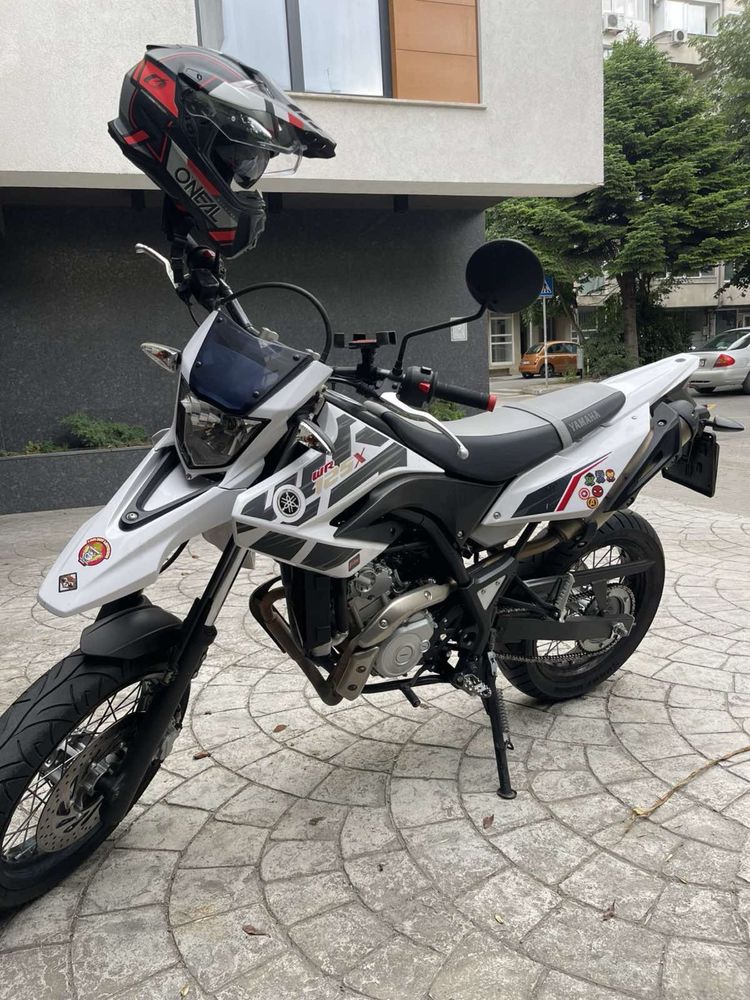 Yamaha WR 125 ……