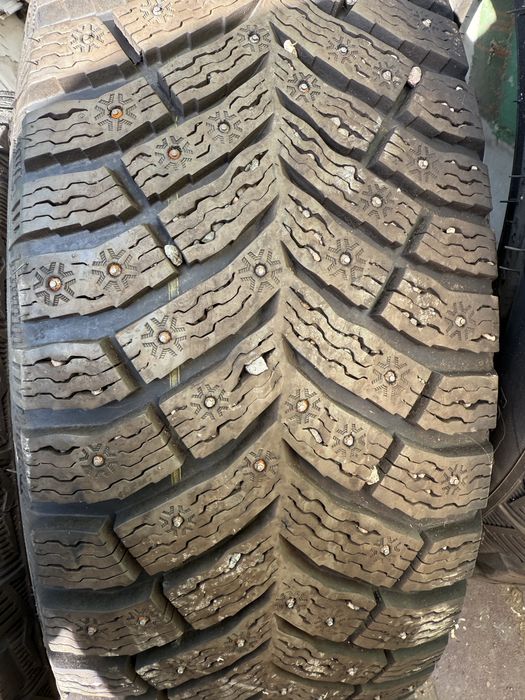 зимние шипованные шины Michelin