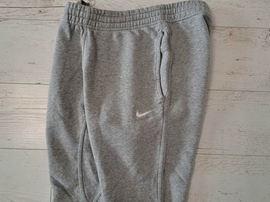 Nike-Ориг.ватирано долнище