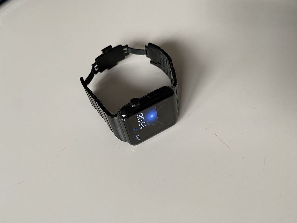 Apple Watch black