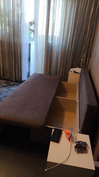 Продам диван . в отличном состоянии