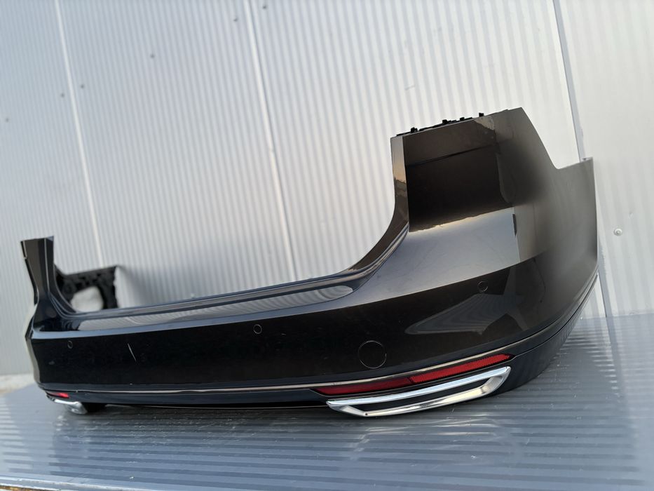 Bara spate vw Passat B8•4senzori•cod culoare LB8R•2015-2020