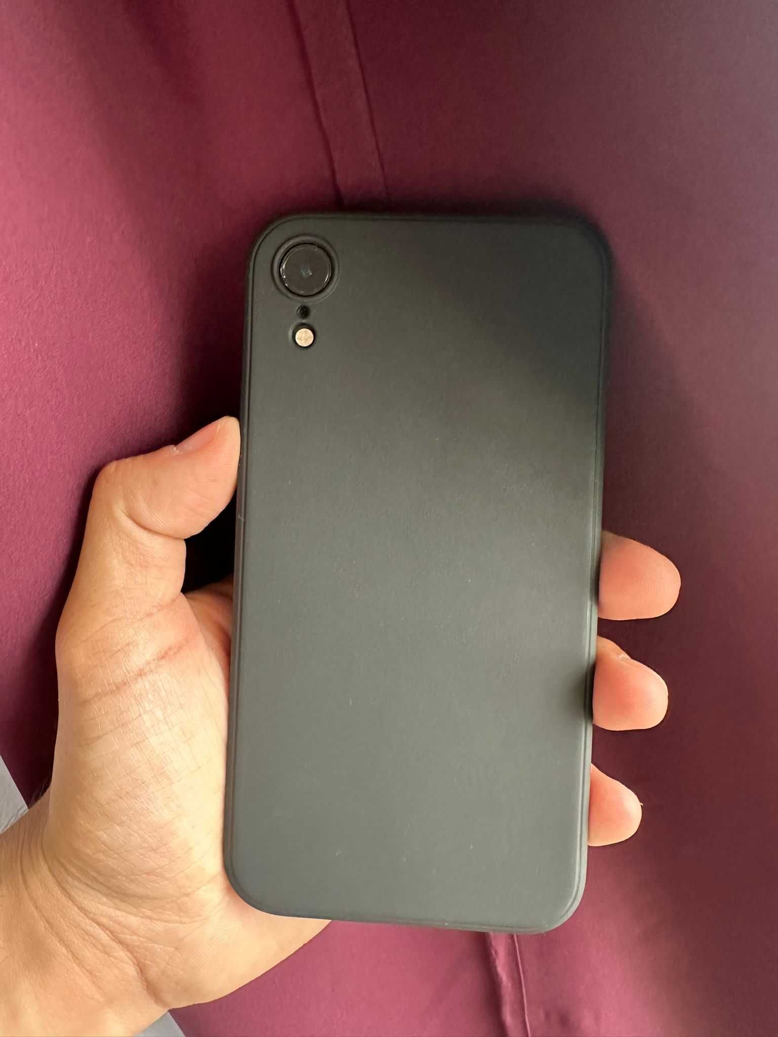 Iphone XR Negru 128 GB Baterie 84% Liber de retea