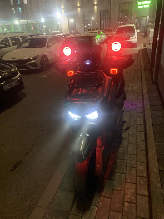 Продам или обменяю скутер танк