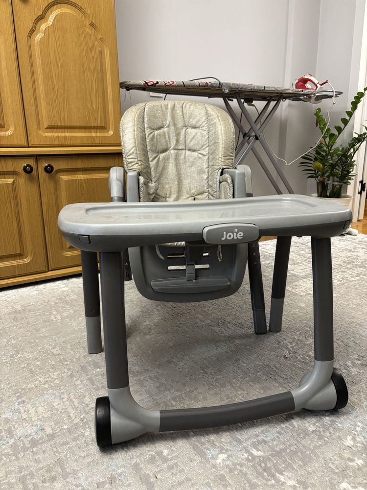 Продается столик для кормления Joie 6 в 1